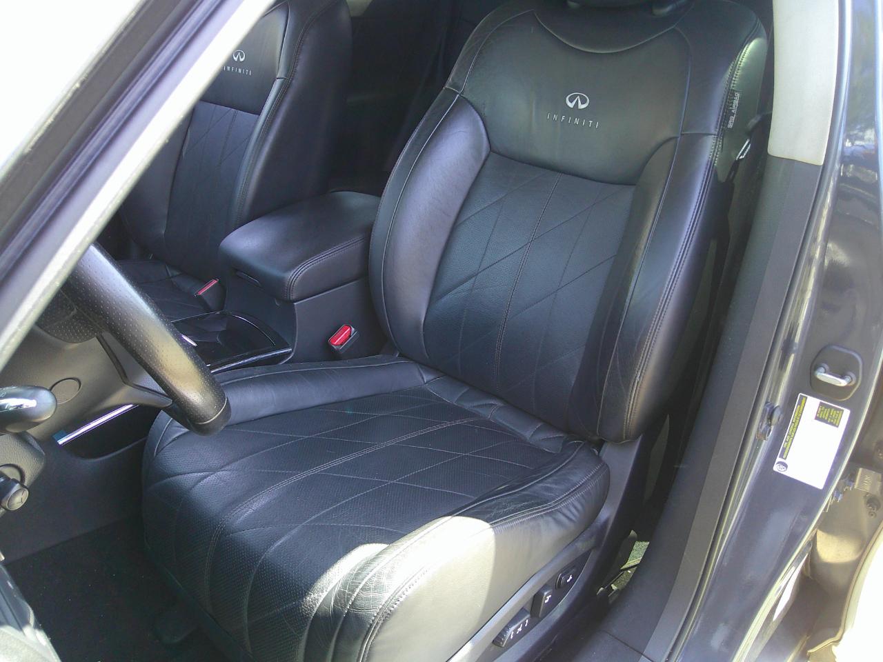 Infiniti FX FX35 AWD 2010
