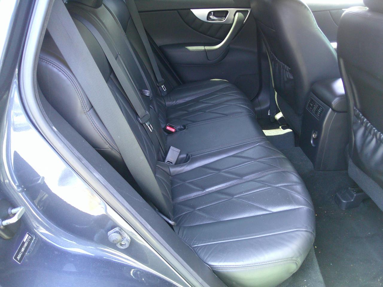 Infiniti FX FX35 AWD 2010