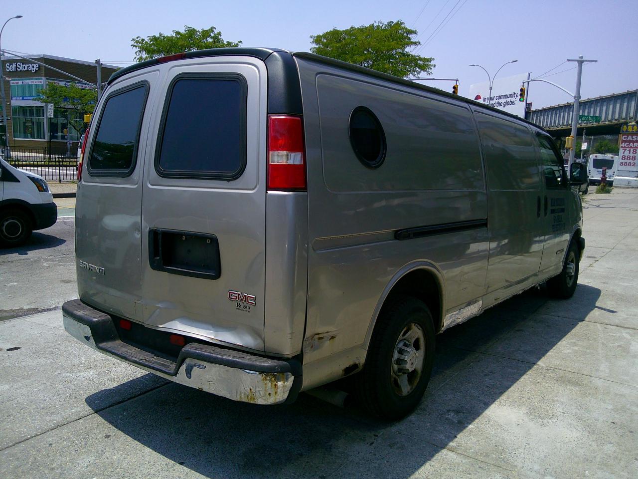 GMC Savana  2003