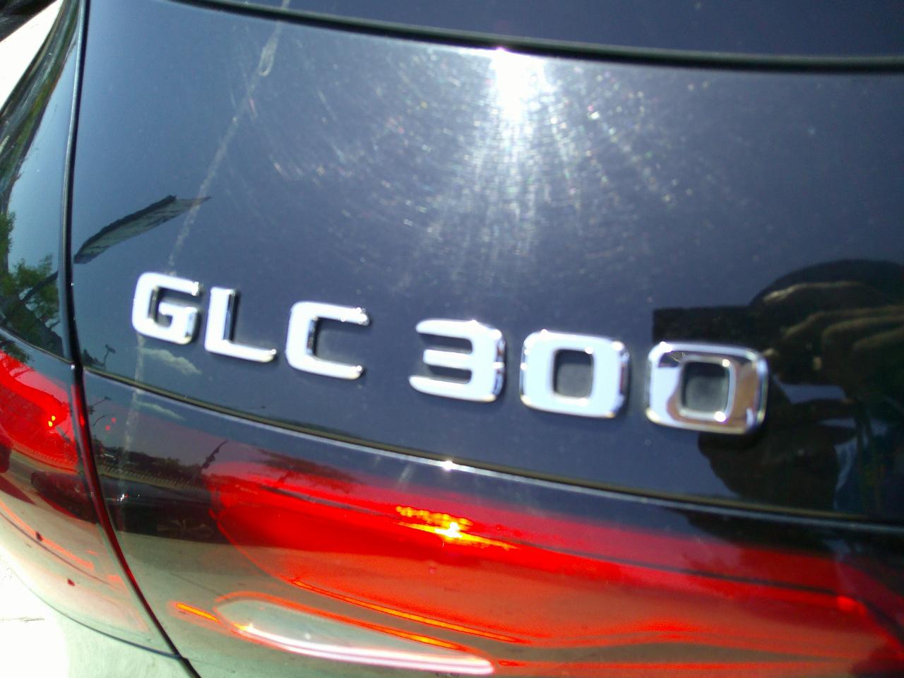Mercedes-Benz GLC-Class GLC300 4MATIC 2023
