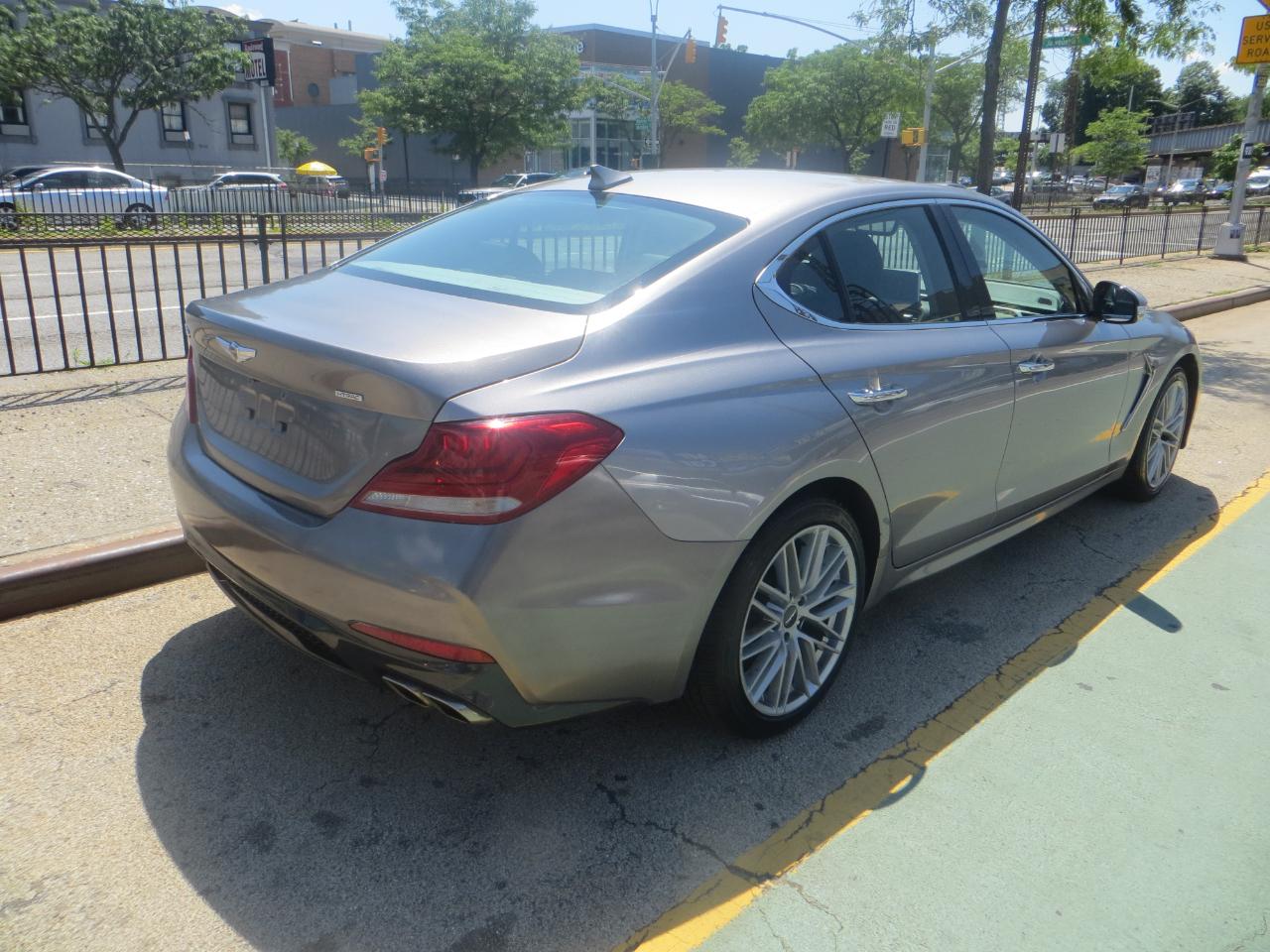 Genesis G70 2.0T 2020