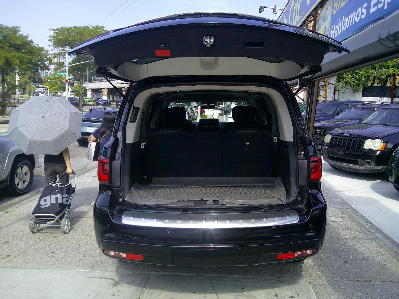 Infiniti QX80 LUXE 4WD 2022