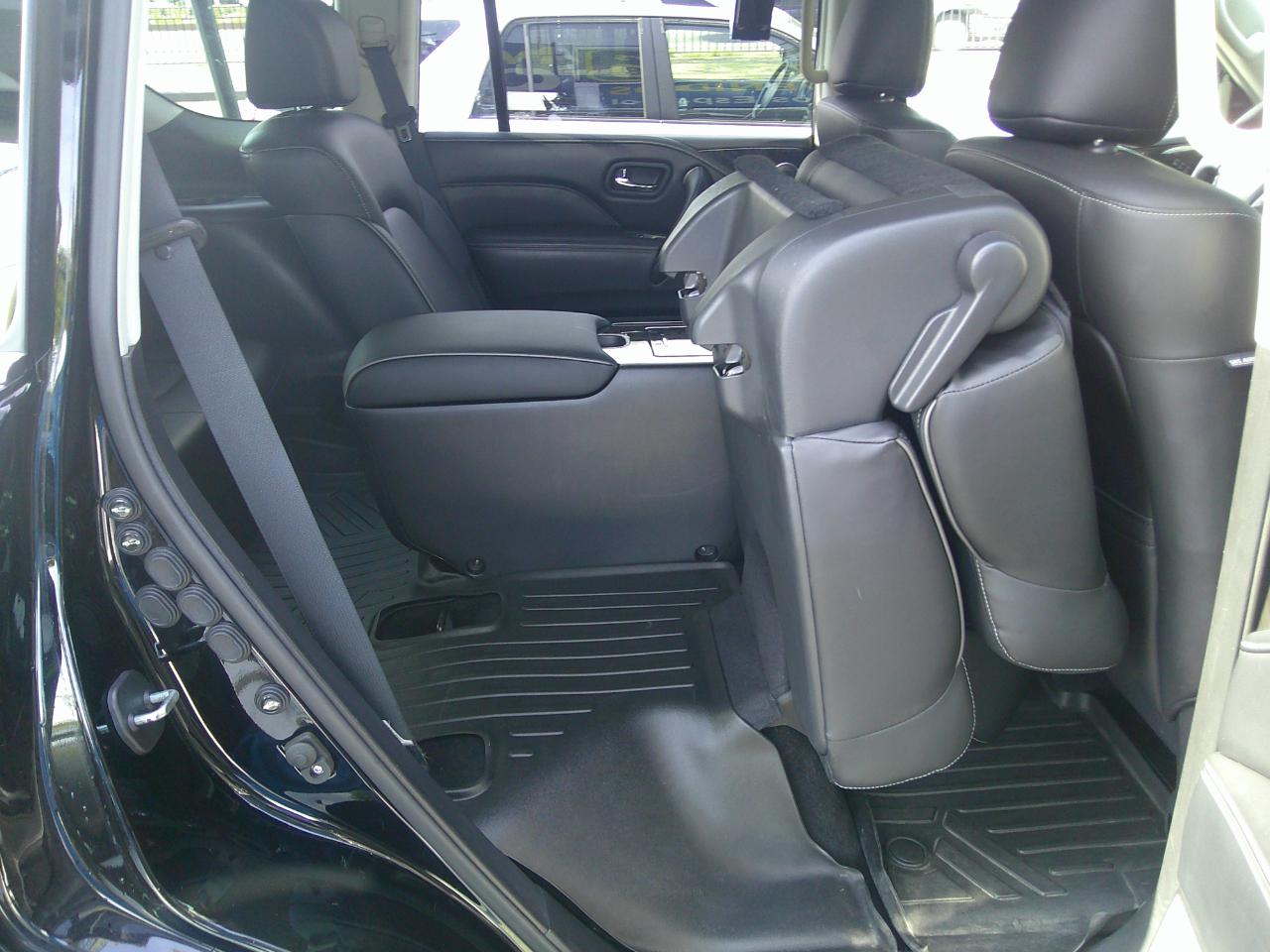 Infiniti QX80 LUXE 4WD 2022