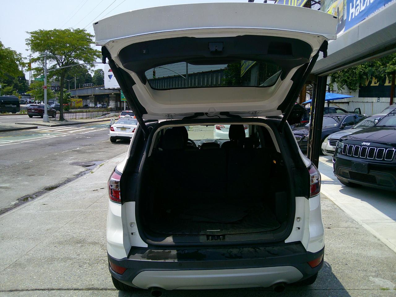 Ford Escape SEL 4WD 2018