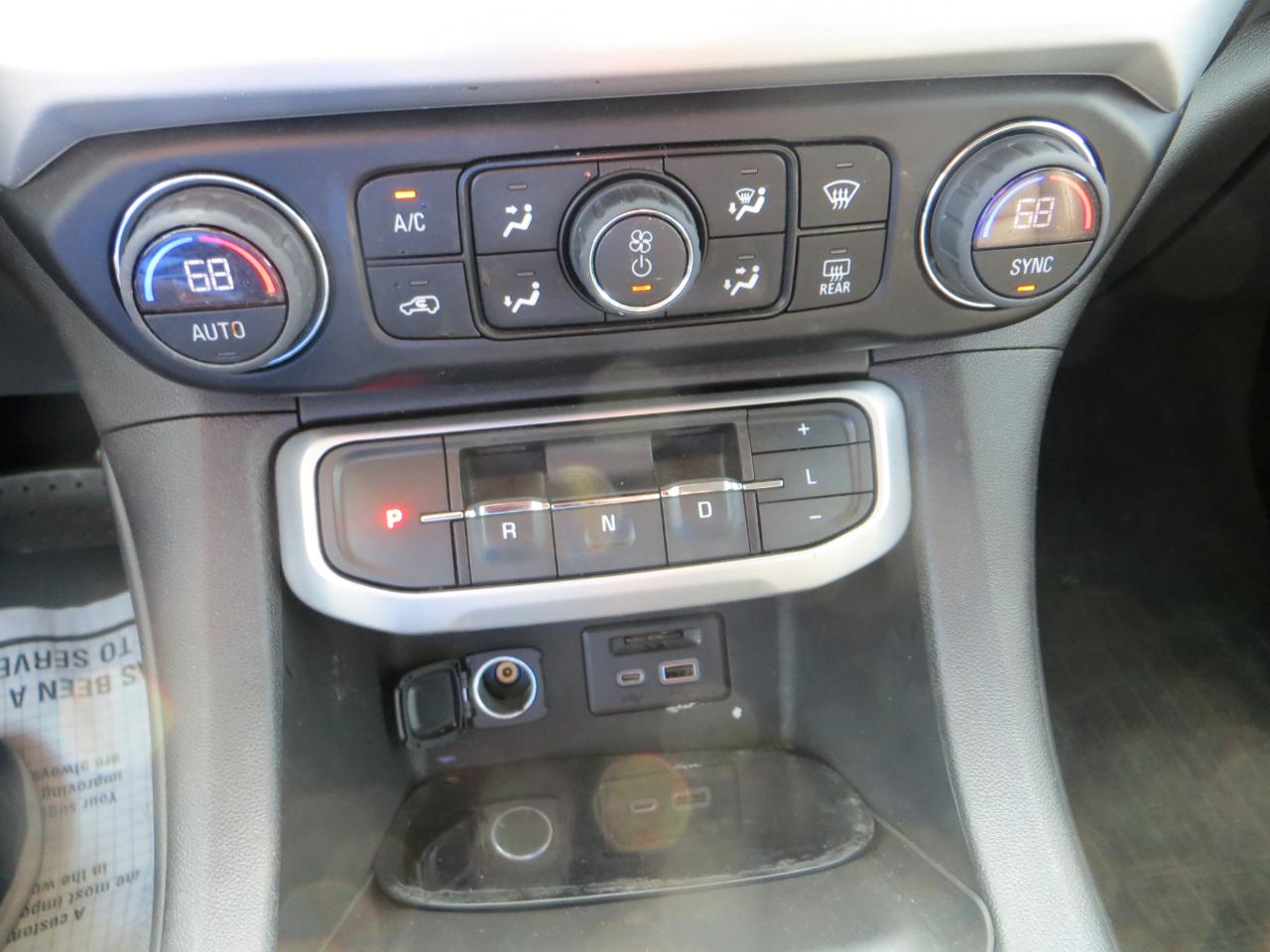 GMC Acadia SLT AWD 2023