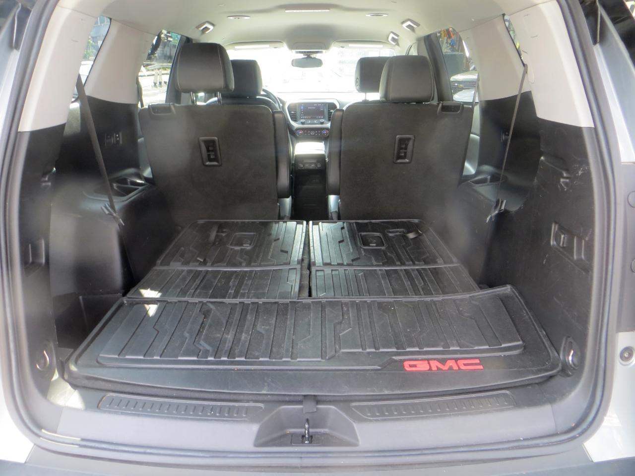 GMC Acadia SLT AWD 2023