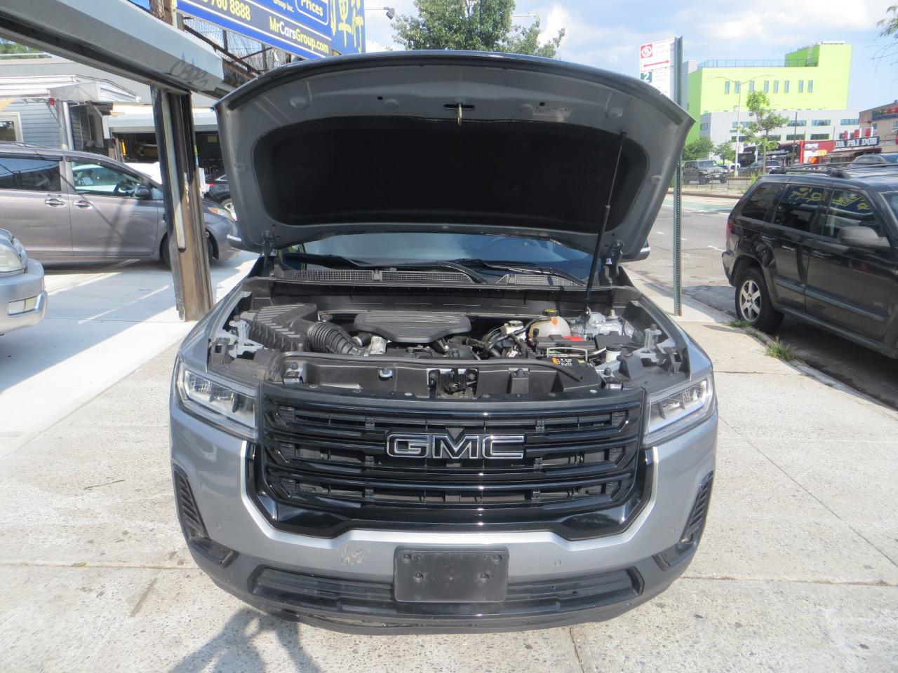 GMC Acadia SLT AWD 2023