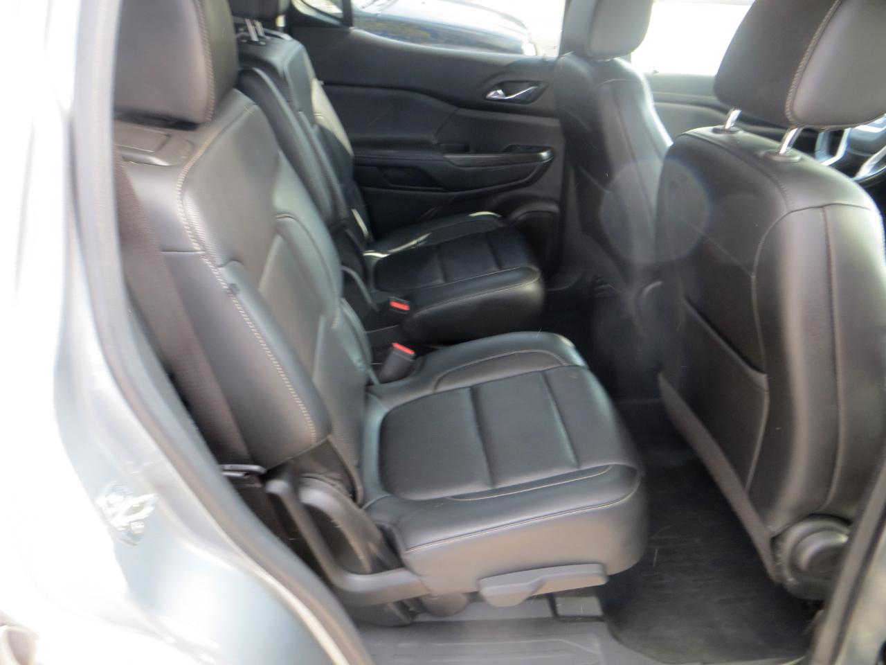 GMC Acadia SLT AWD 2023