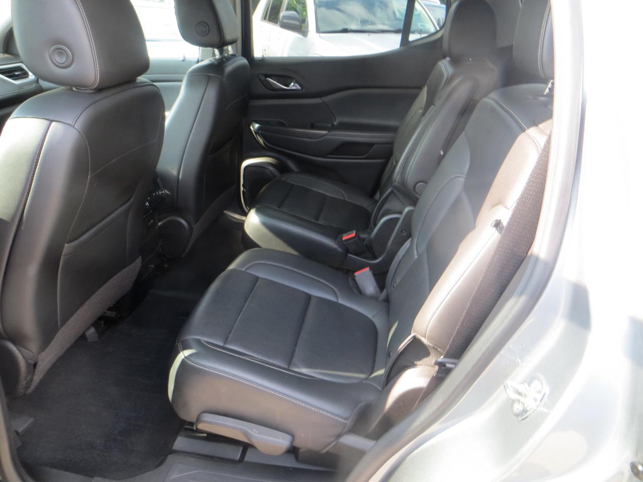 GMC Acadia SLT AWD 2023
