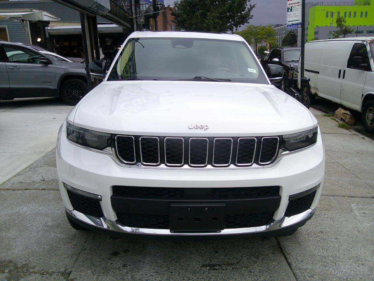 Jeep Grand Cherokee  2021