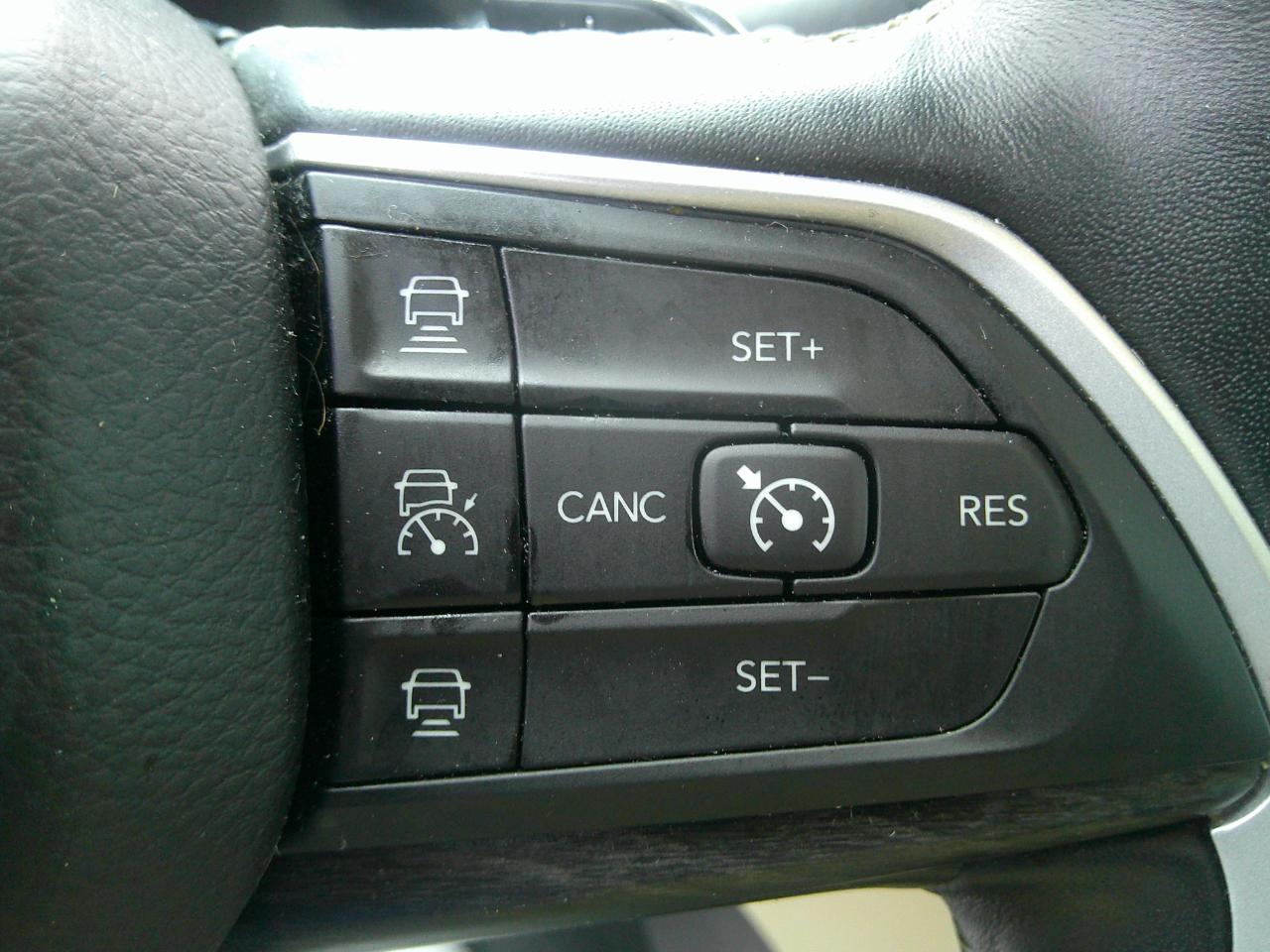 Jeep Grand Cherokee  2021