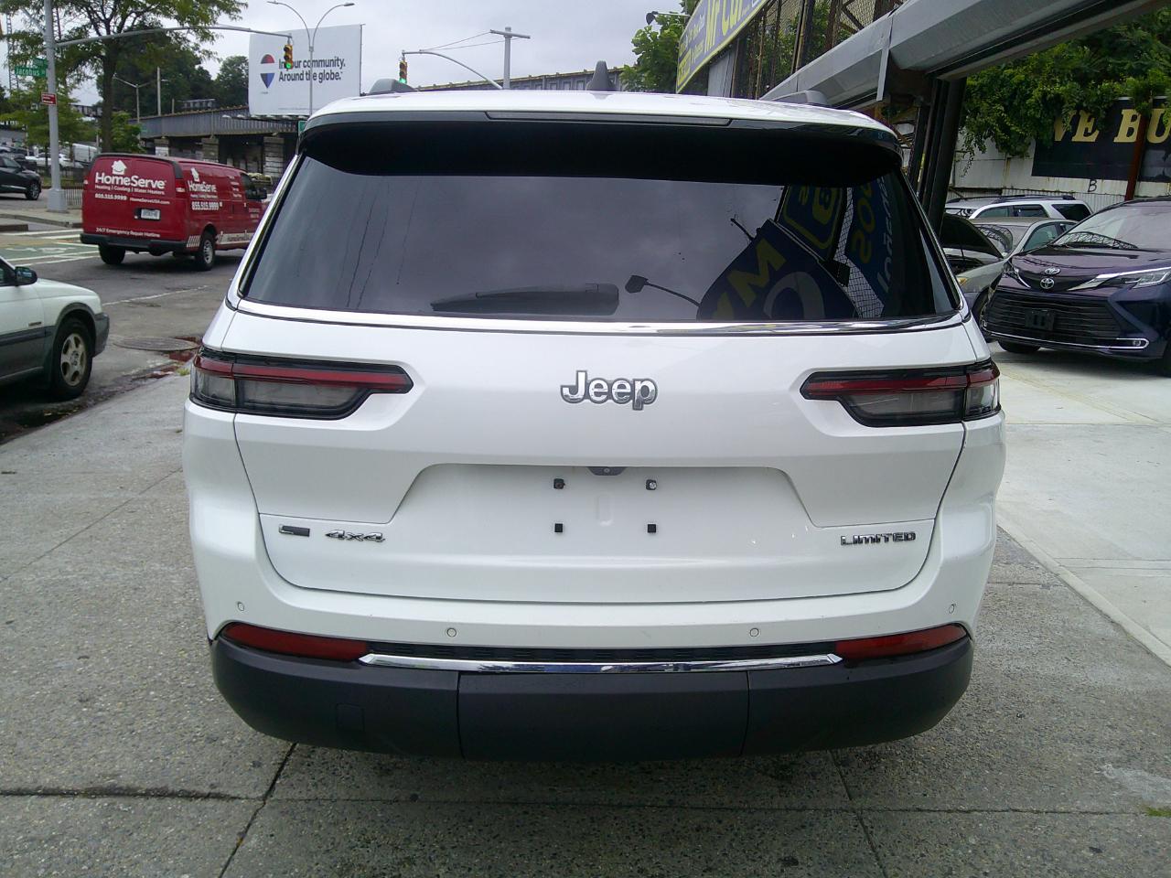 Jeep Grand Cherokee  2021