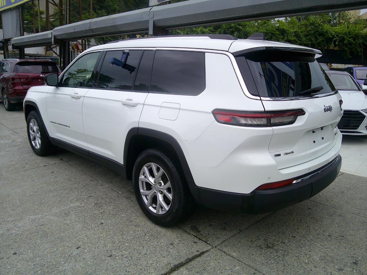 Jeep Grand Cherokee  2021