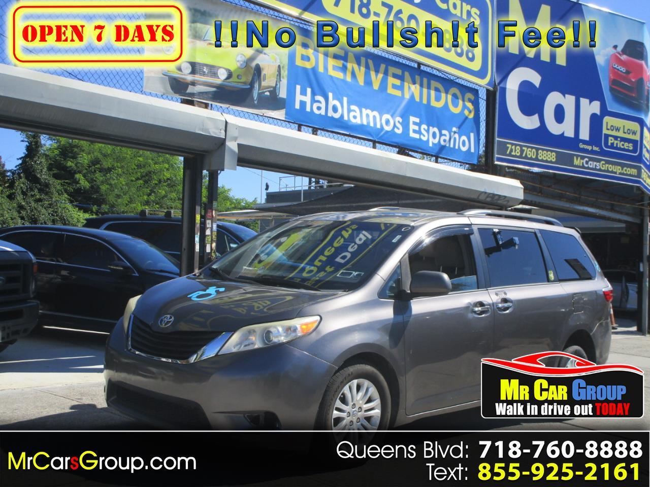 2016 Toyota Sienna XLE FWD 8-Passenger V6