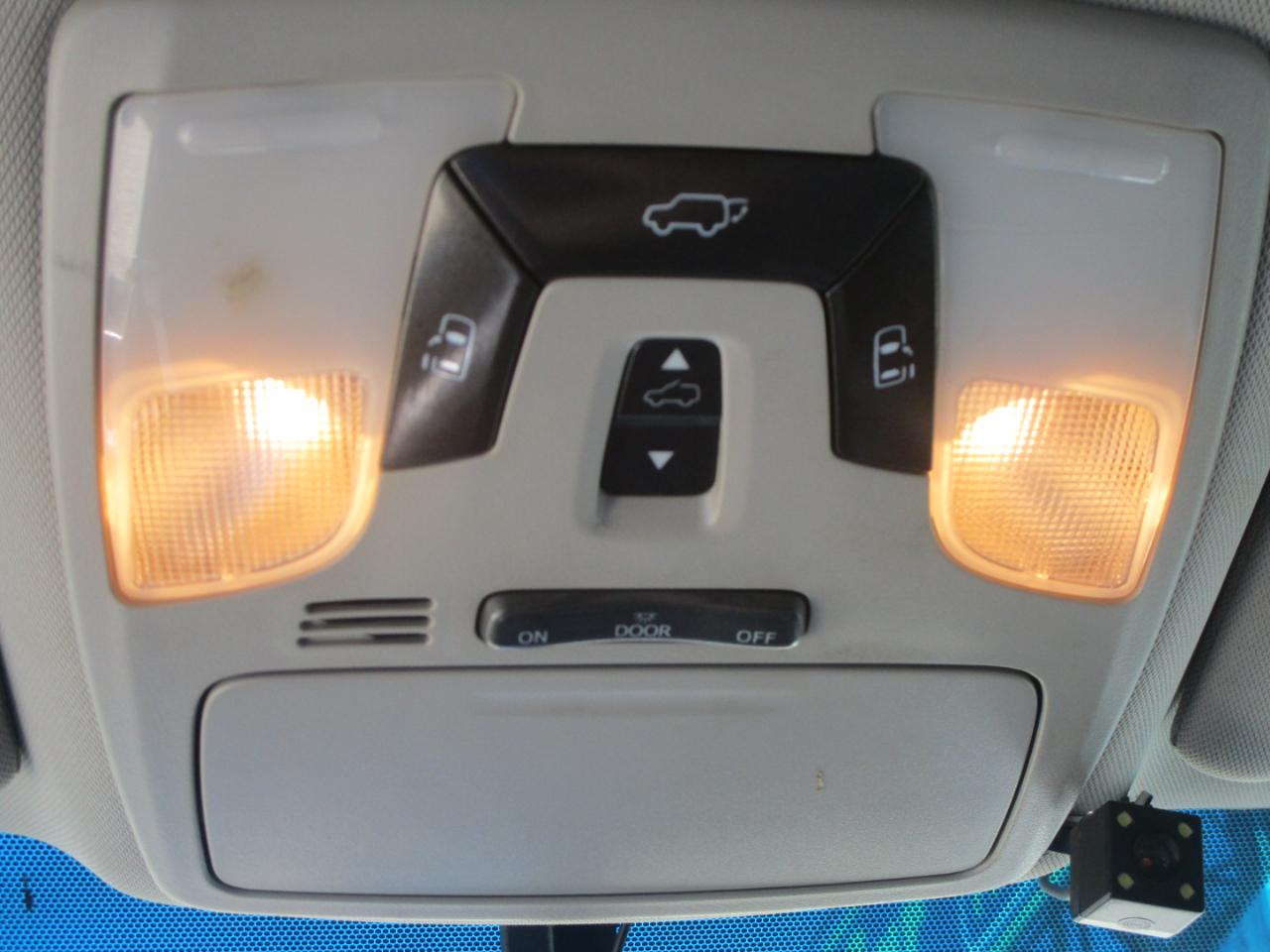 Toyota Sienna XLE FWD 8-Passenger V6 2016