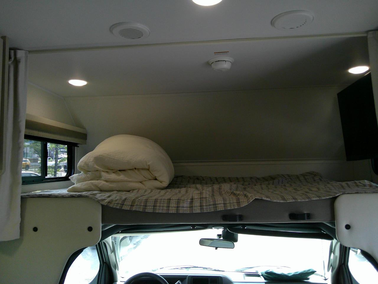 Ford Econoline E-350 Super Duty 2026