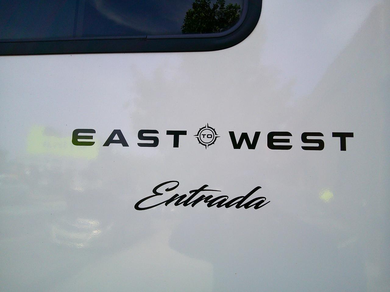Ford Econoline E-350 Super Duty 2026