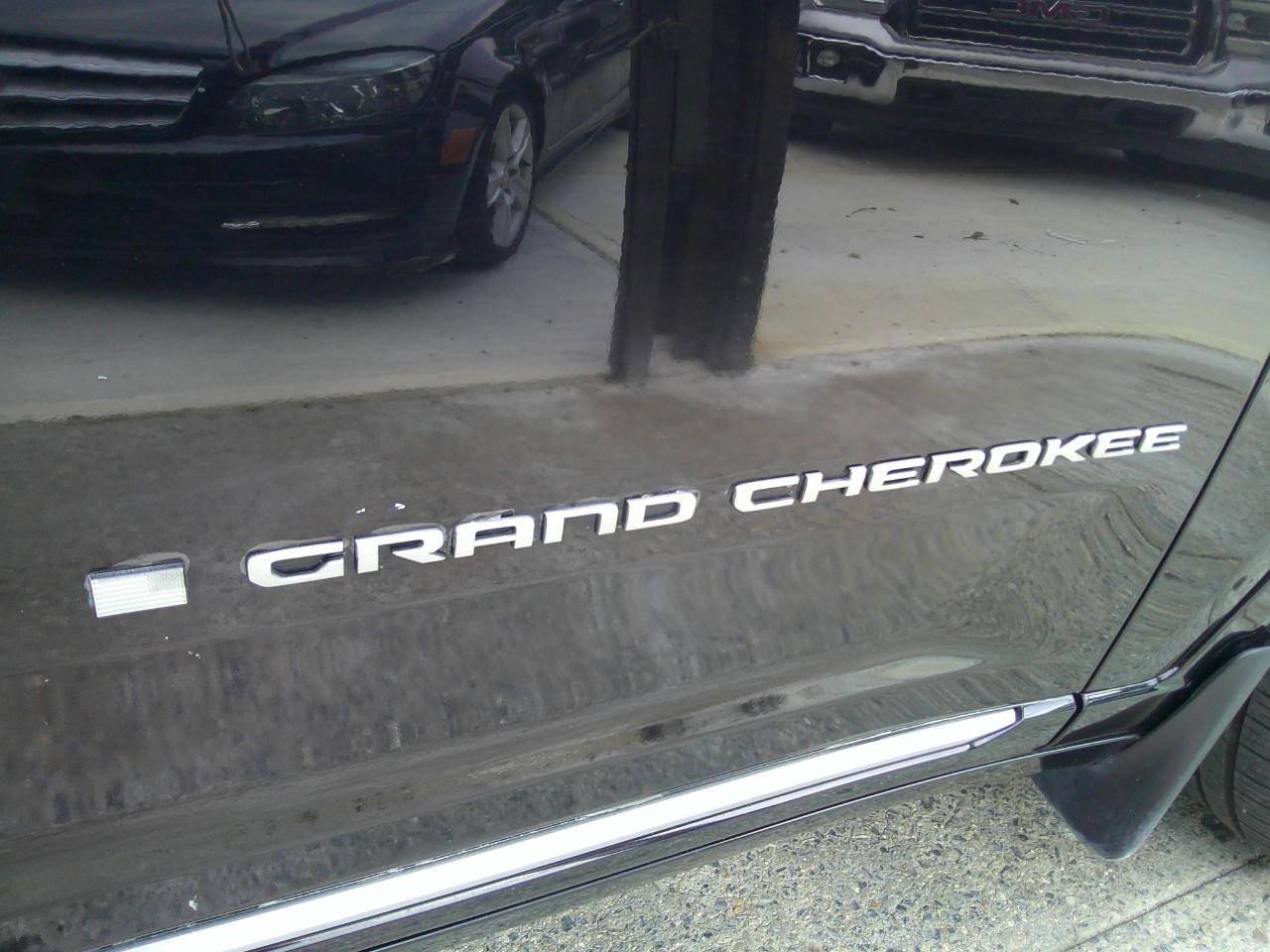 Jeep Grand Cherokee L Summit 4WD 2023