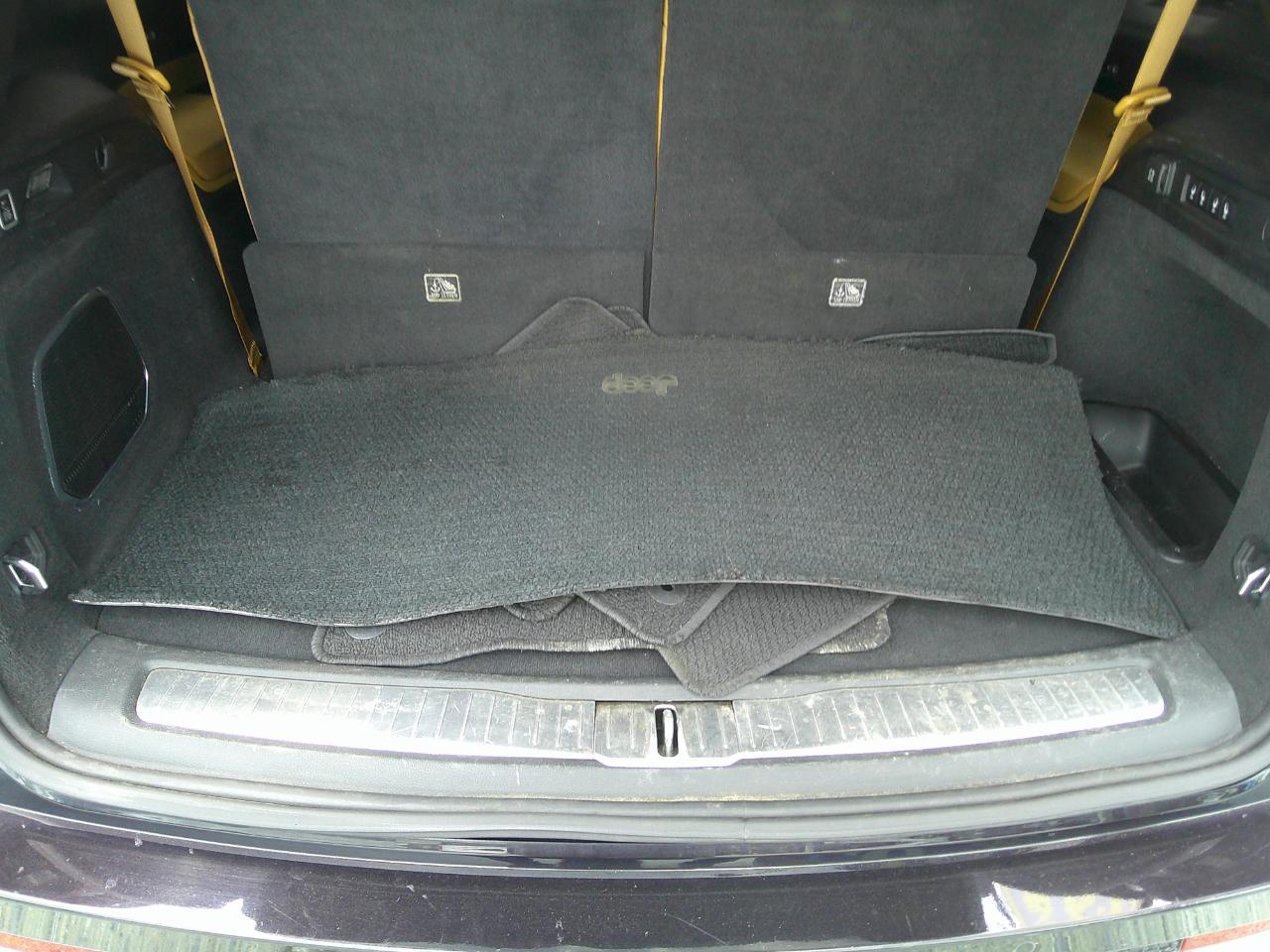 Jeep Grand Cherokee L Summit 4WD 2023