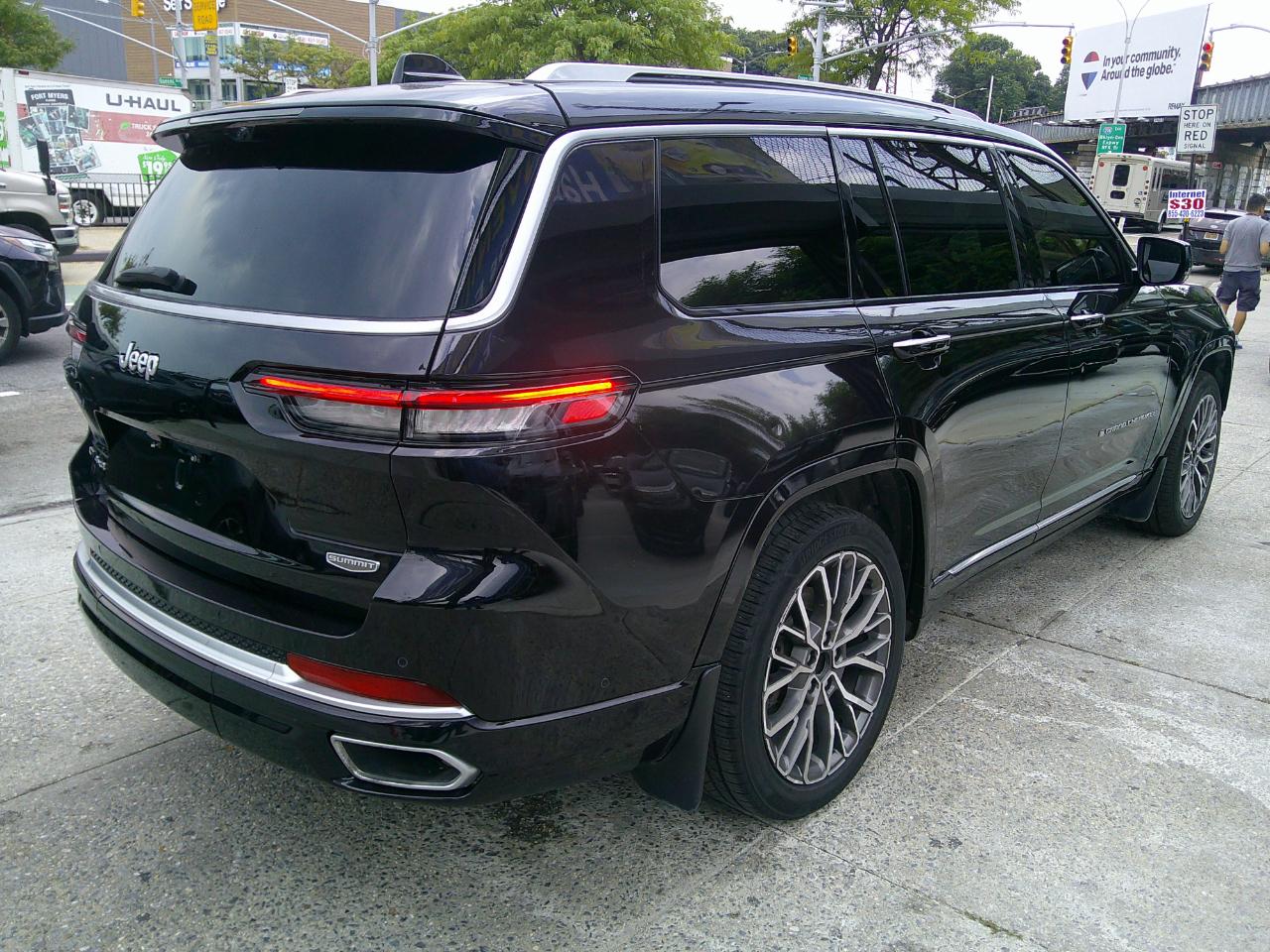 Jeep Grand Cherokee L Summit 4WD 2023