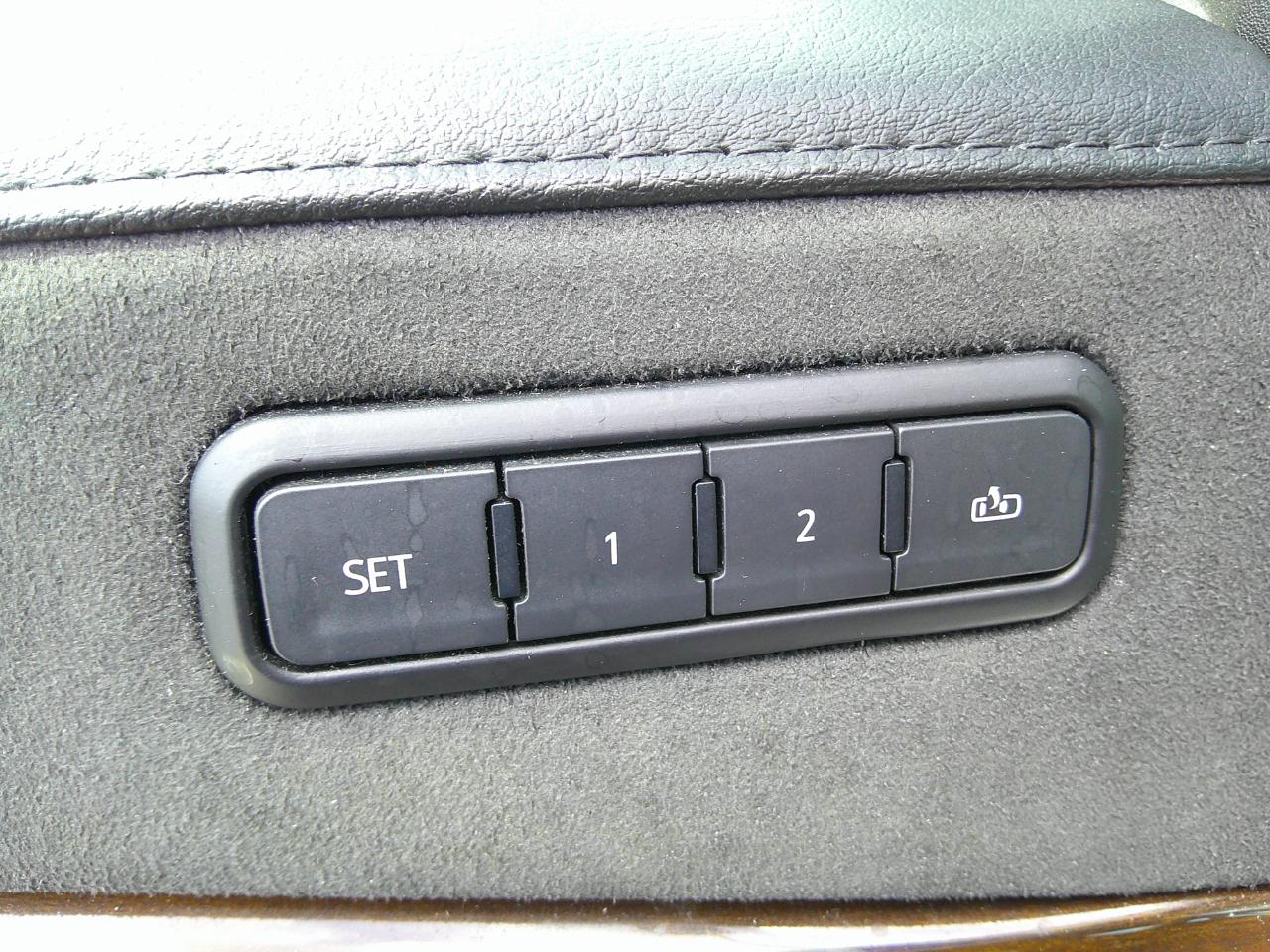 Cadillac Escalade Luxury 4WD 2020