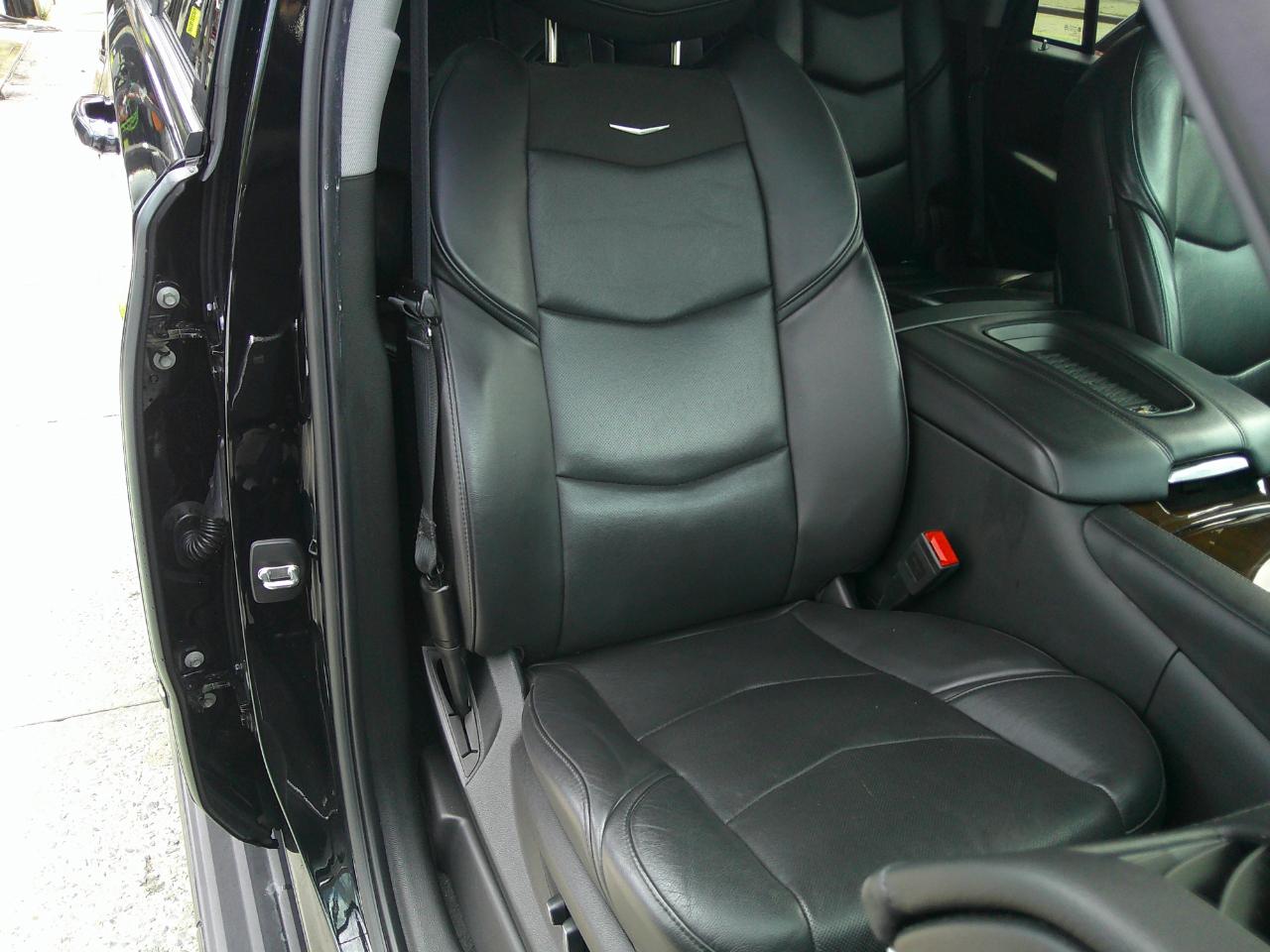 Cadillac Escalade Luxury 4WD 2020