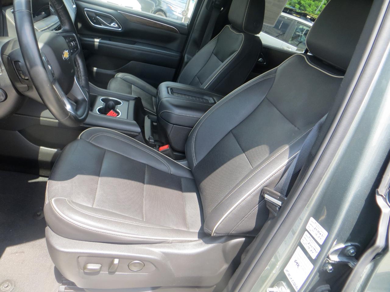 Chevrolet Suburban Premier 4WD 2023