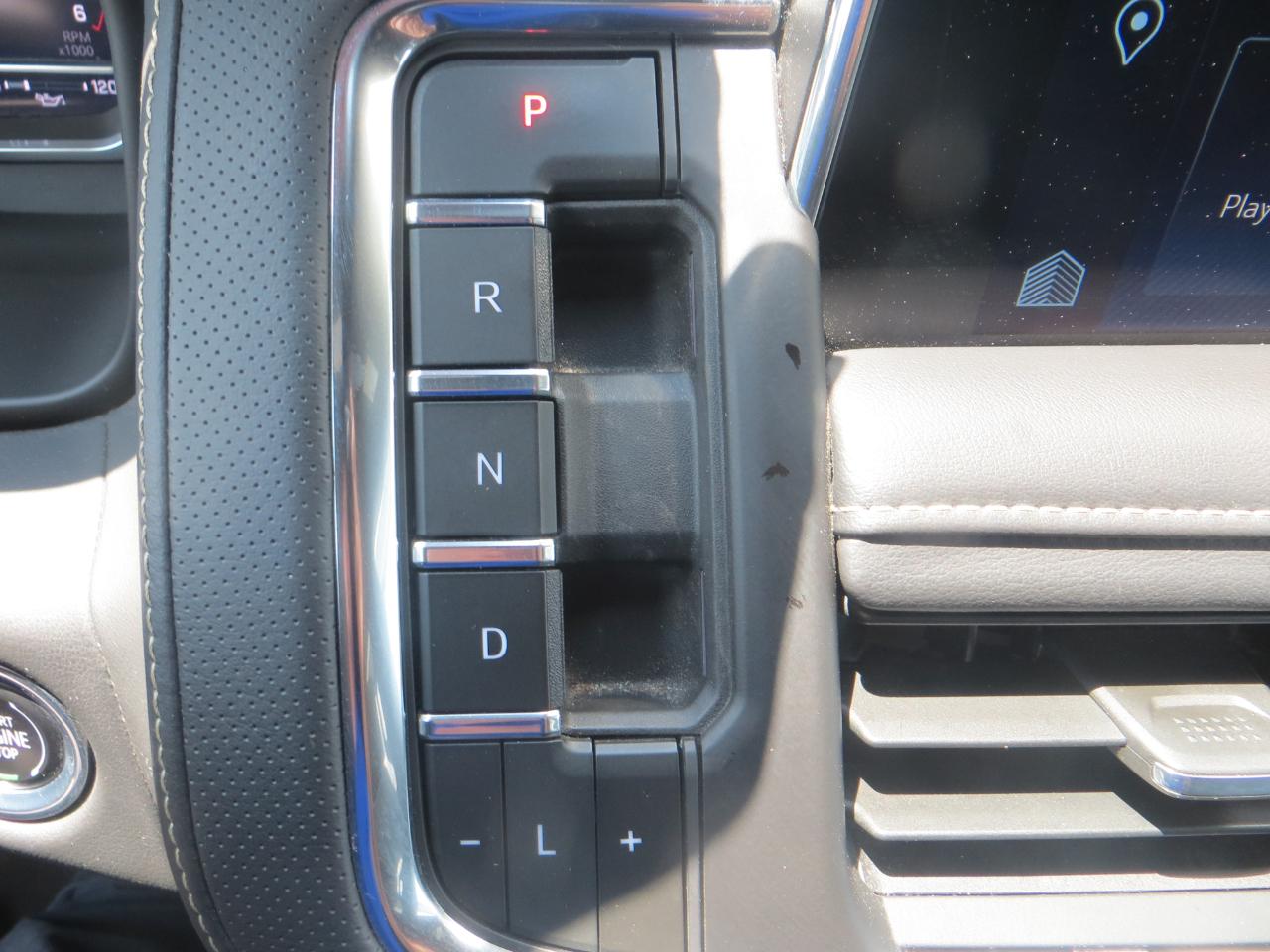 Chevrolet Suburban Premier 4WD 2023