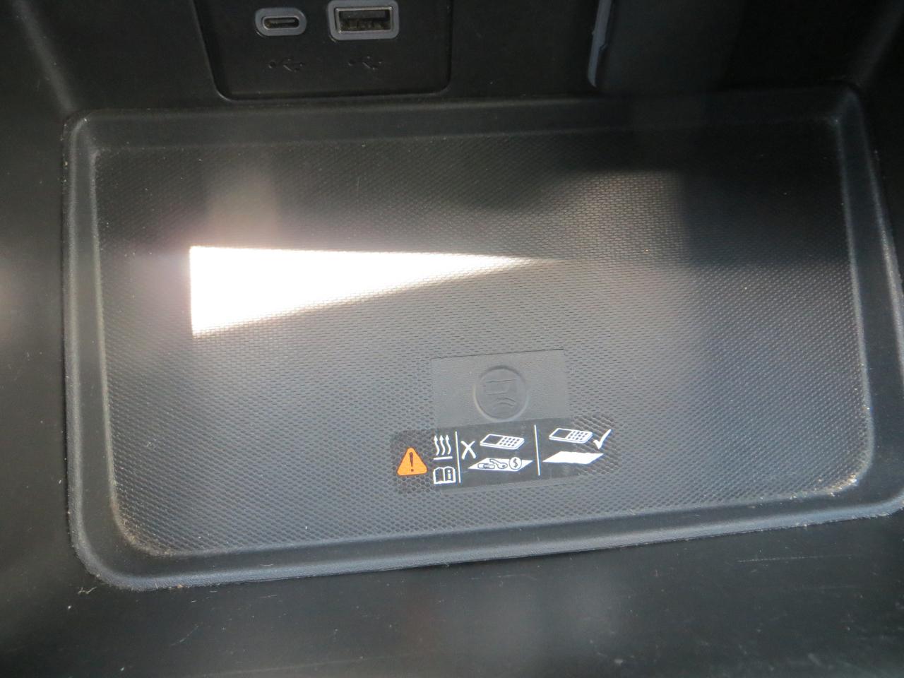 Chevrolet Suburban Premier 4WD 2023