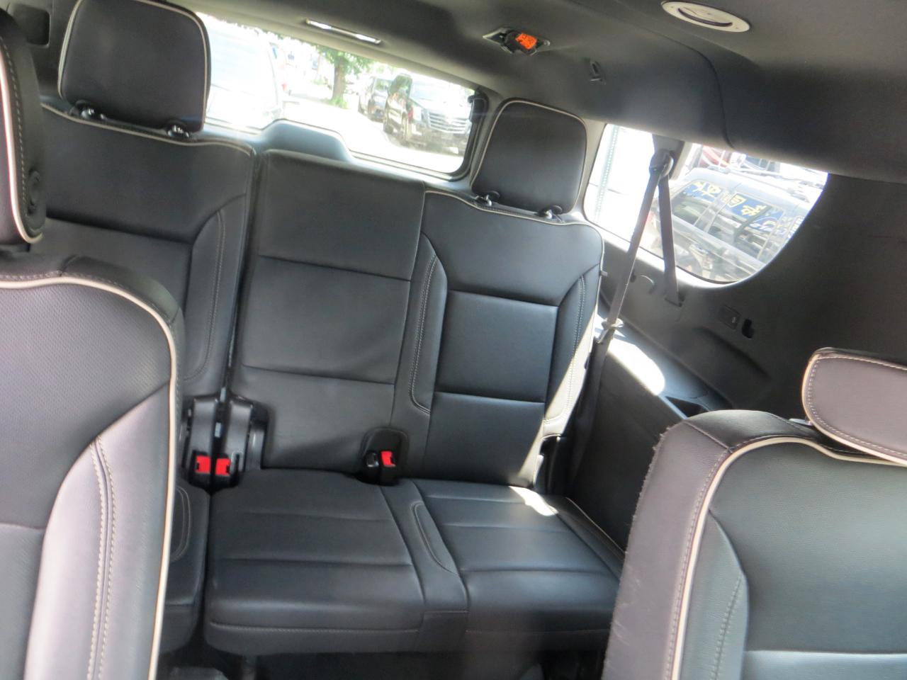 Chevrolet Suburban Premier 4WD 2023