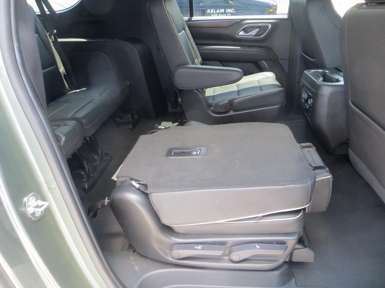Chevrolet Suburban Premier 4WD 2023