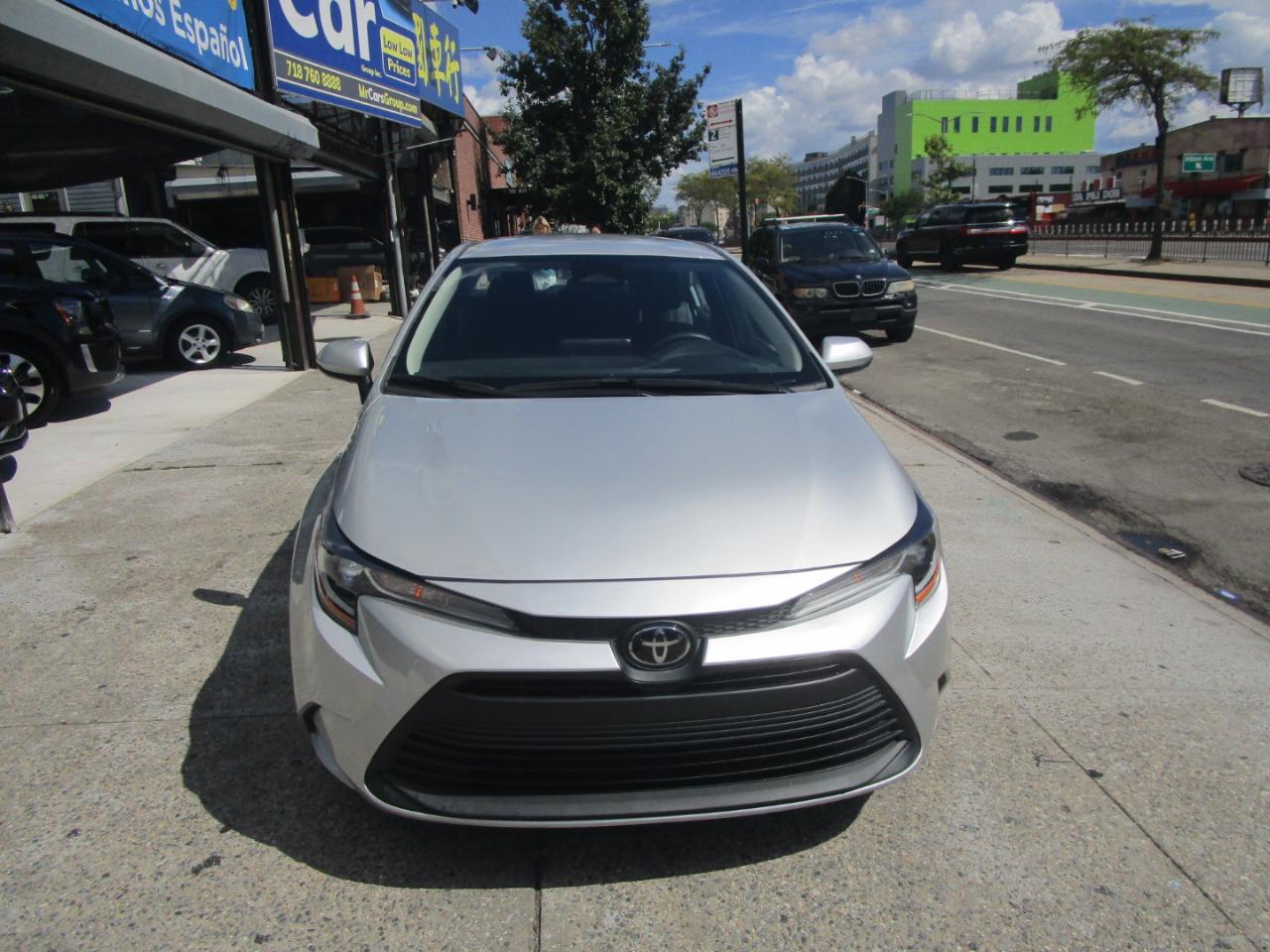 Toyota Corolla LE 2025