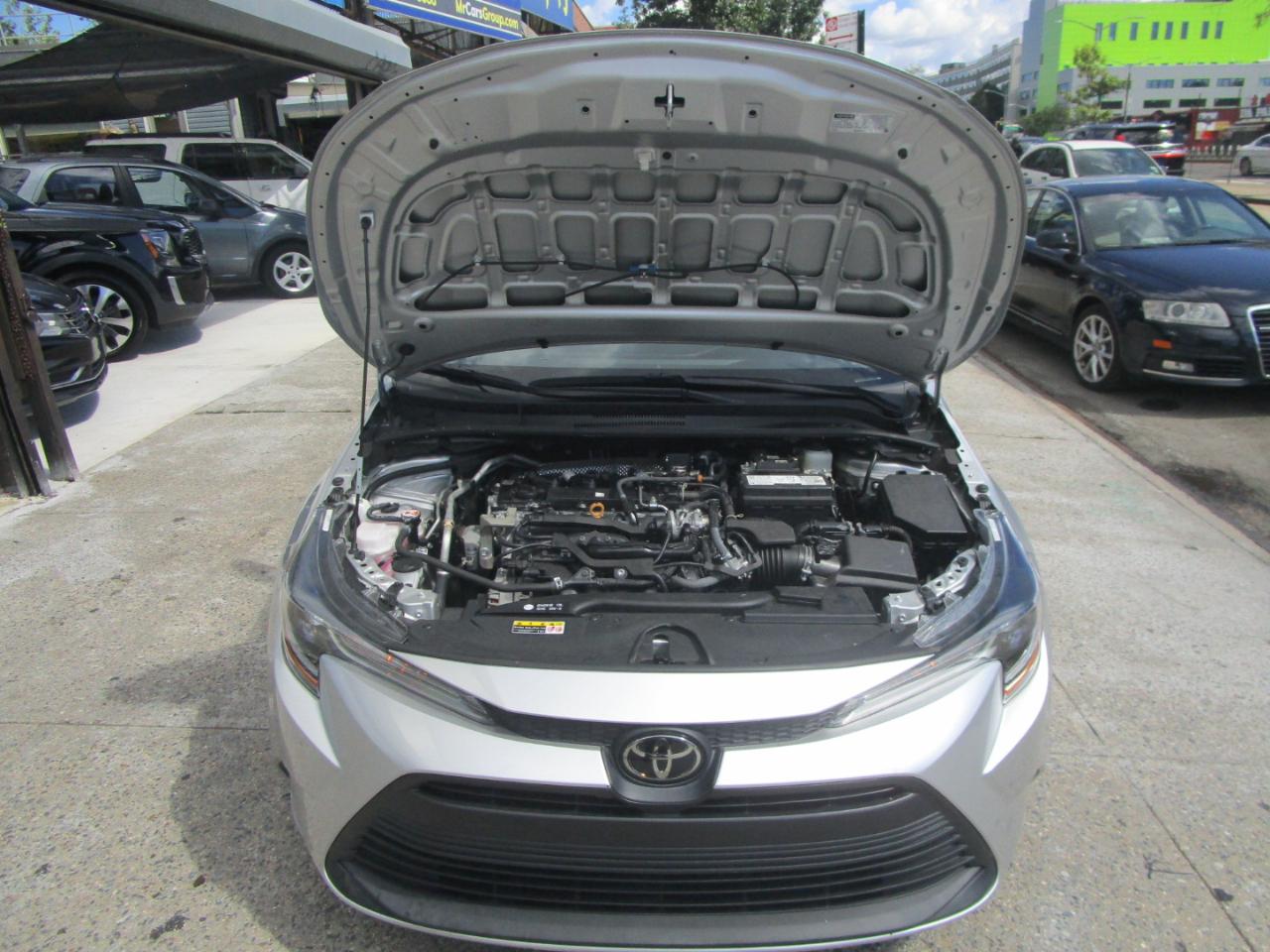 Toyota Corolla LE 2025