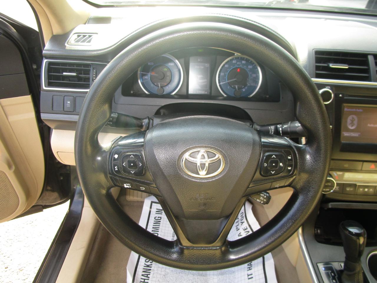 Toyota Camry Hybrid XLE 2015