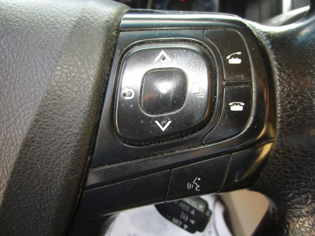 Toyota Camry Hybrid XLE 2015
