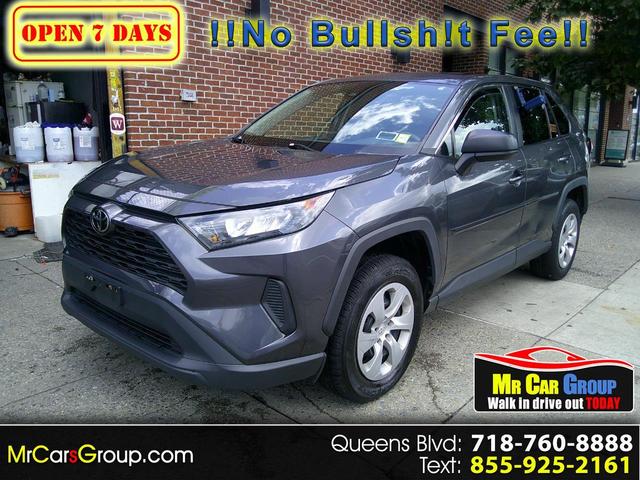 2022 Toyota RAV4 LE FWD