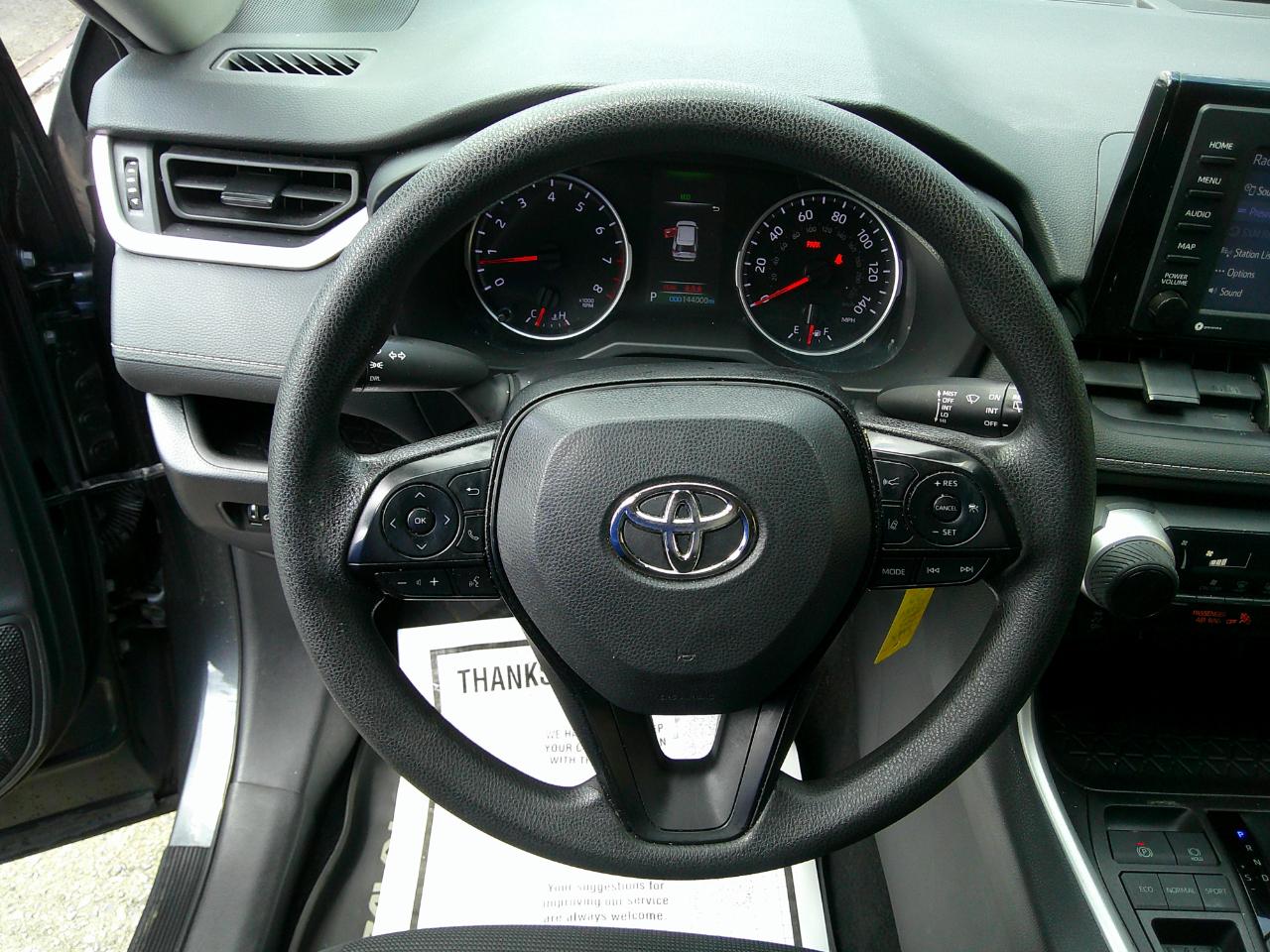 Toyota RAV4 LE 2022