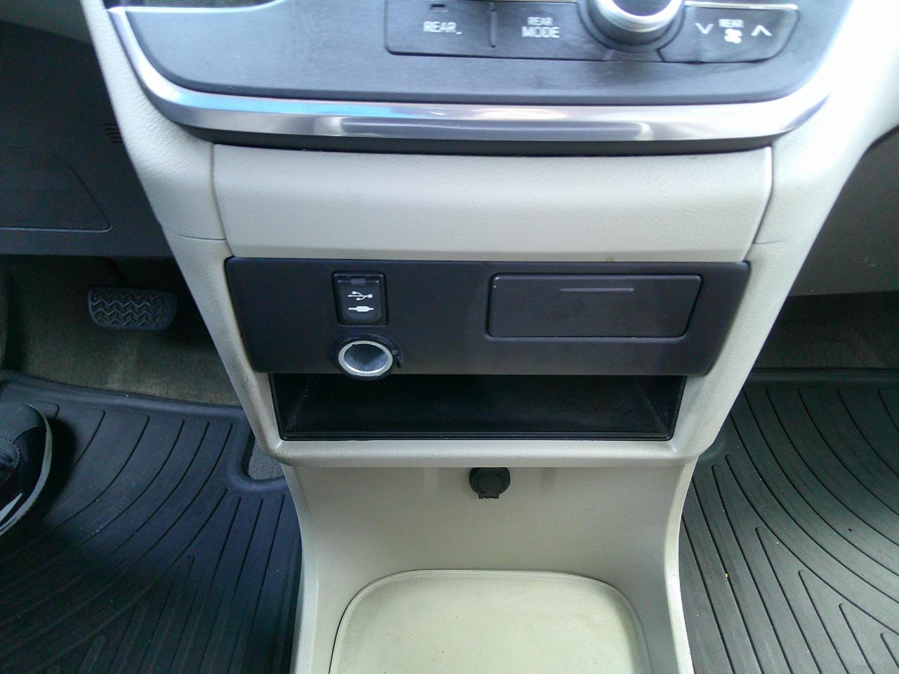 Toyota Sienna  2016