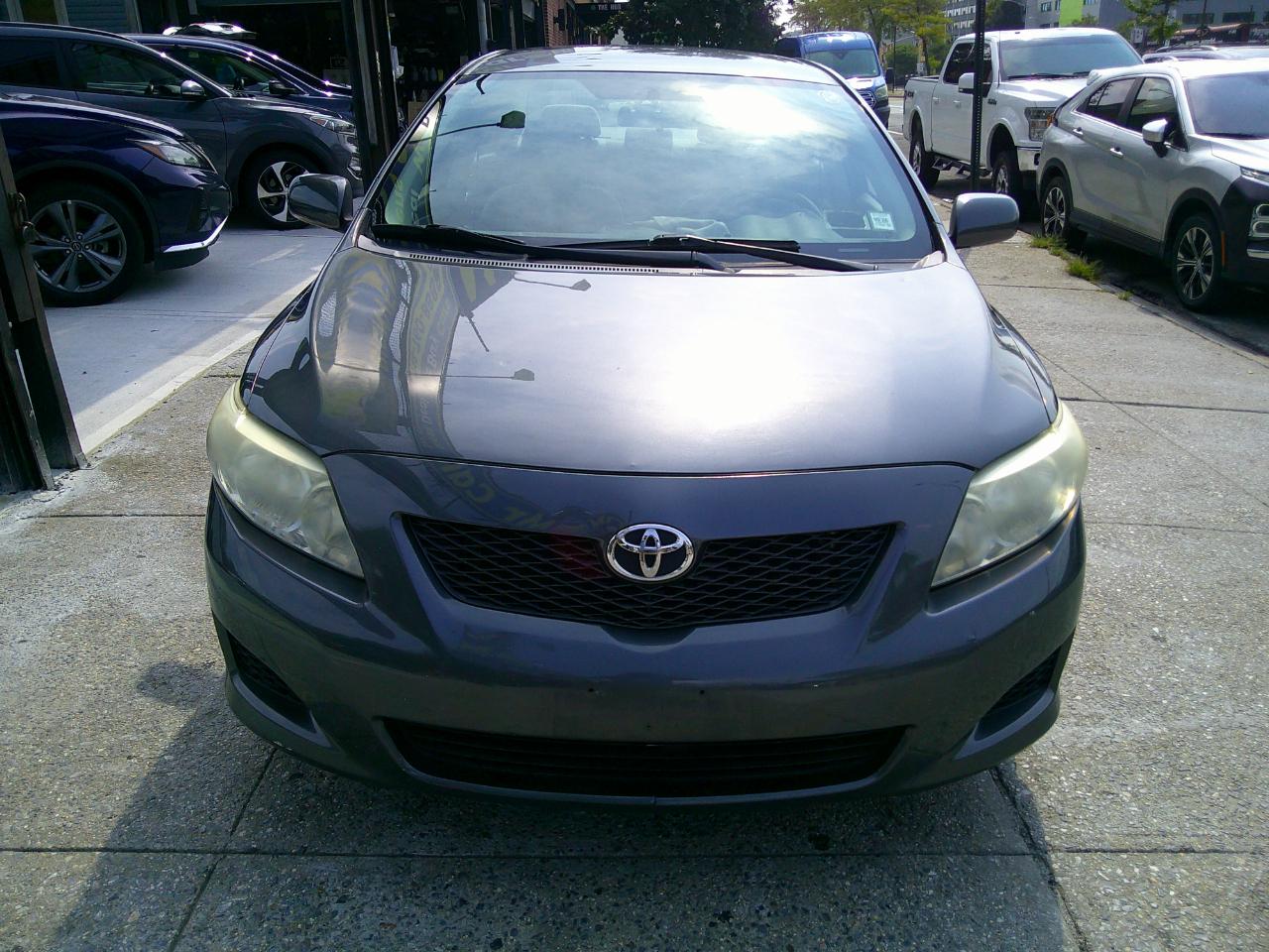 Toyota Corolla 4dr Sedan LE Auto 2010