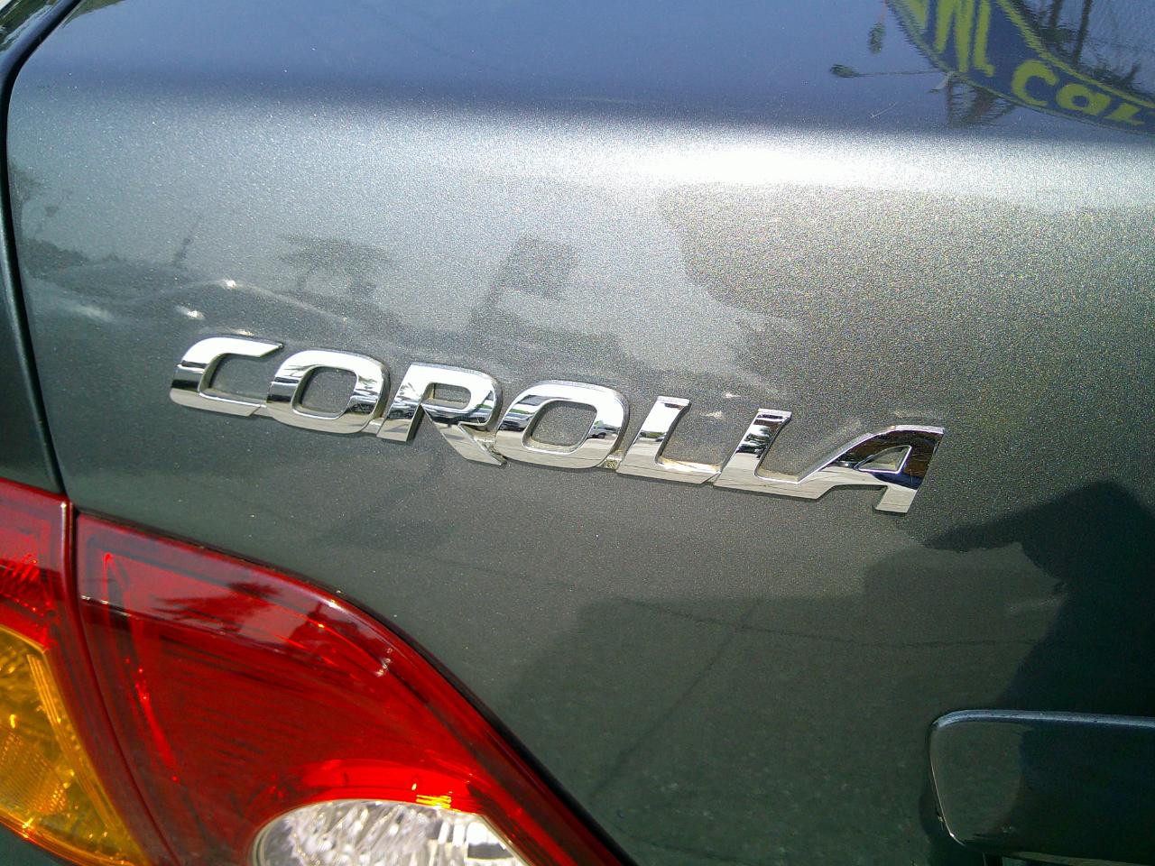 Toyota Corolla 4dr Sedan LE Auto 2010