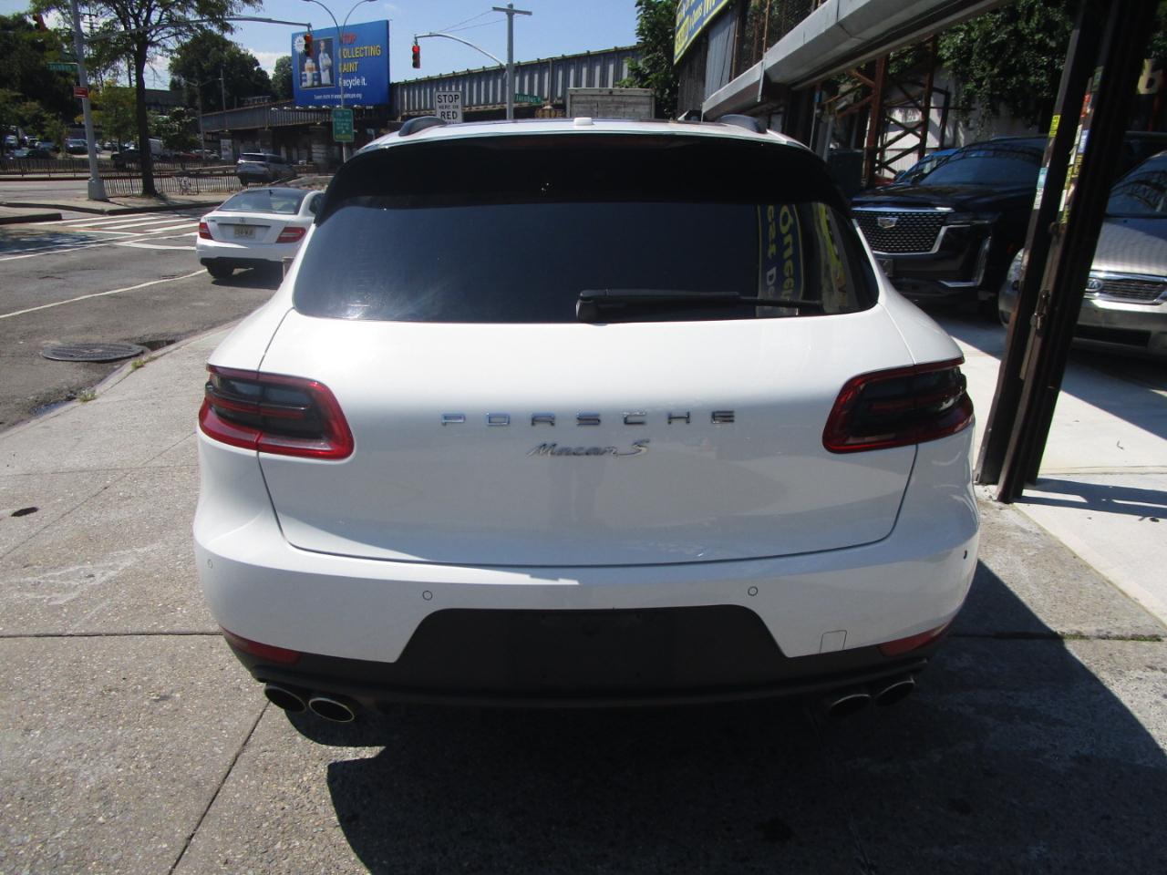 Porsche Macan S 2018