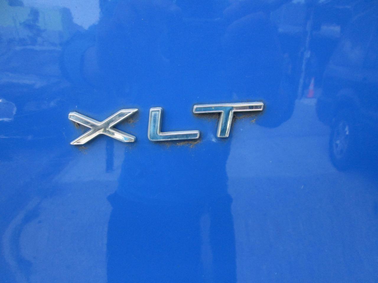 Ford Transit 350 Wagon Med. Roof XL w/Sliding Pass. 148-in. WB 2015
