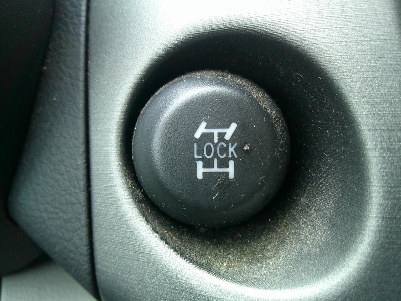 Toyota RAV4 4WD 2011