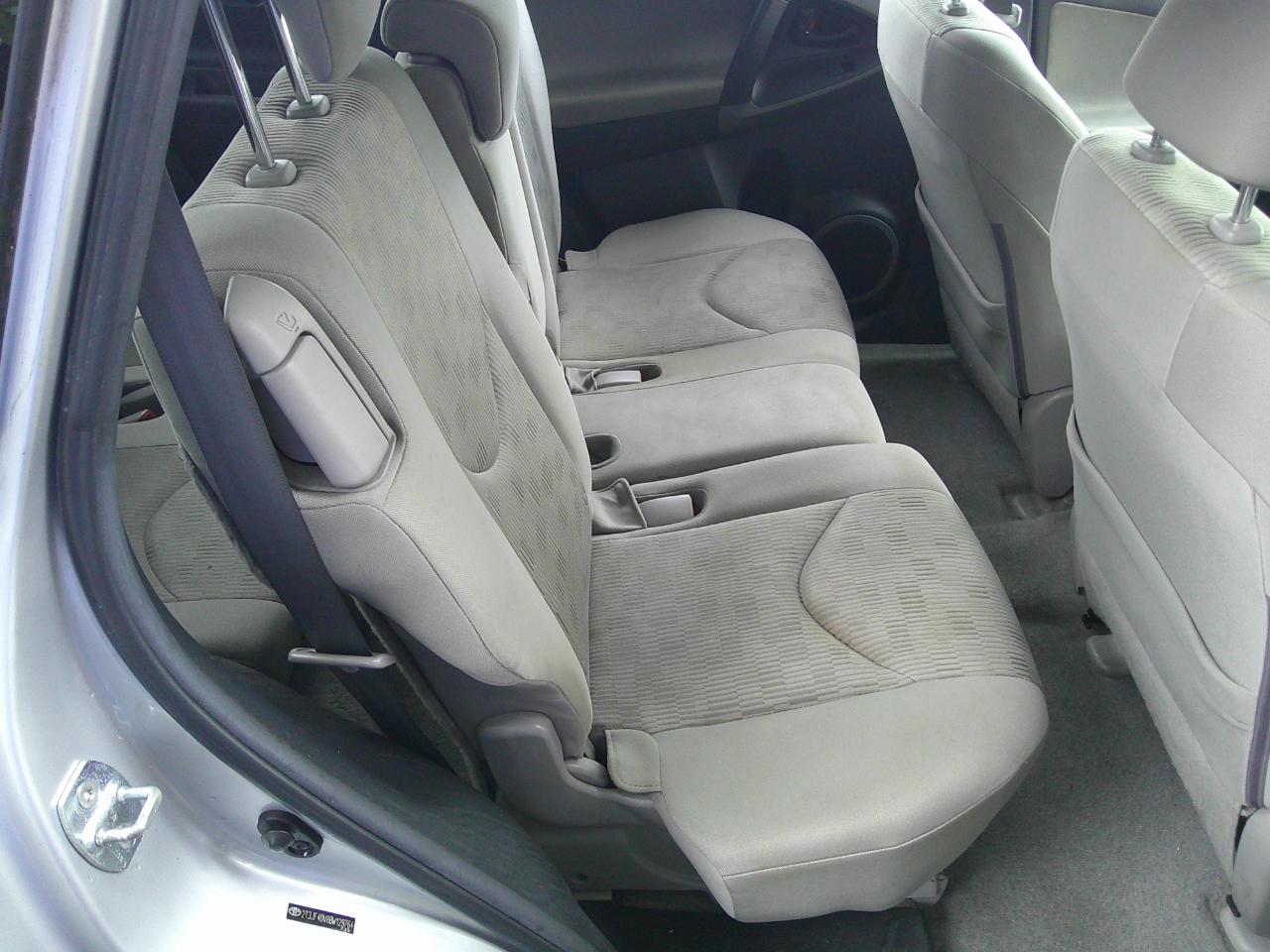 Toyota RAV4 4WD 2011