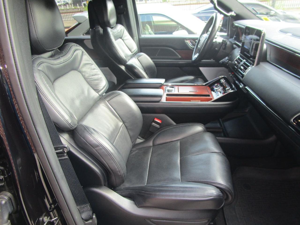 Lincoln Navigator L Reserve 4WD 2021