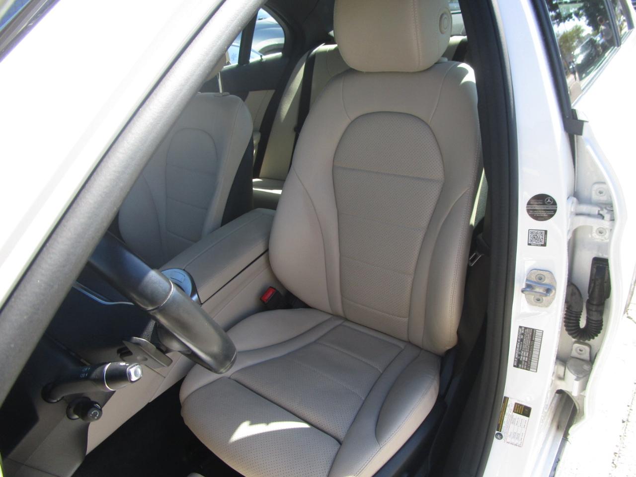 Mercedes-Benz C-Class C300 4MATIC Sedan 2021