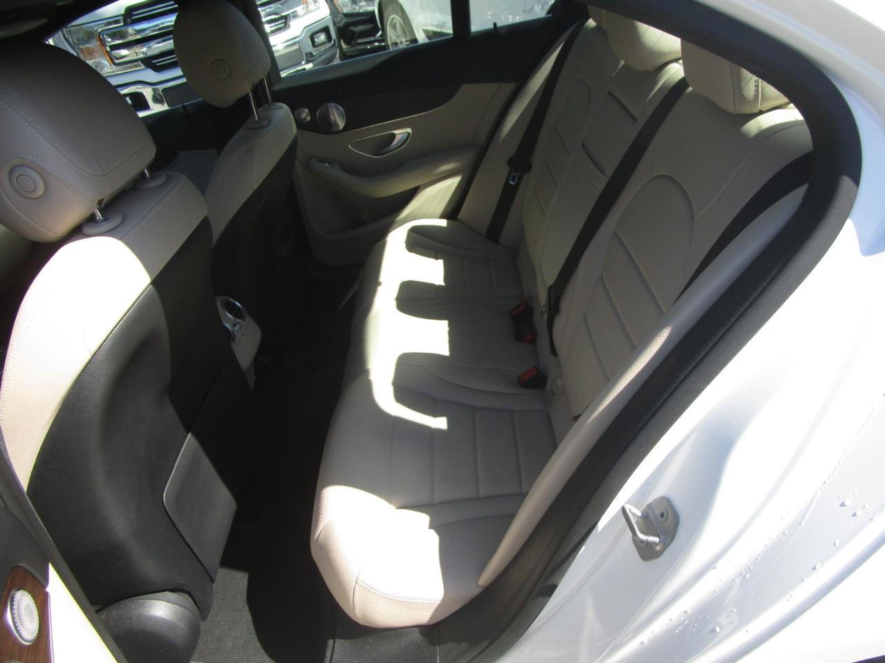 Mercedes-Benz C-Class C300 4MATIC Sedan 2021