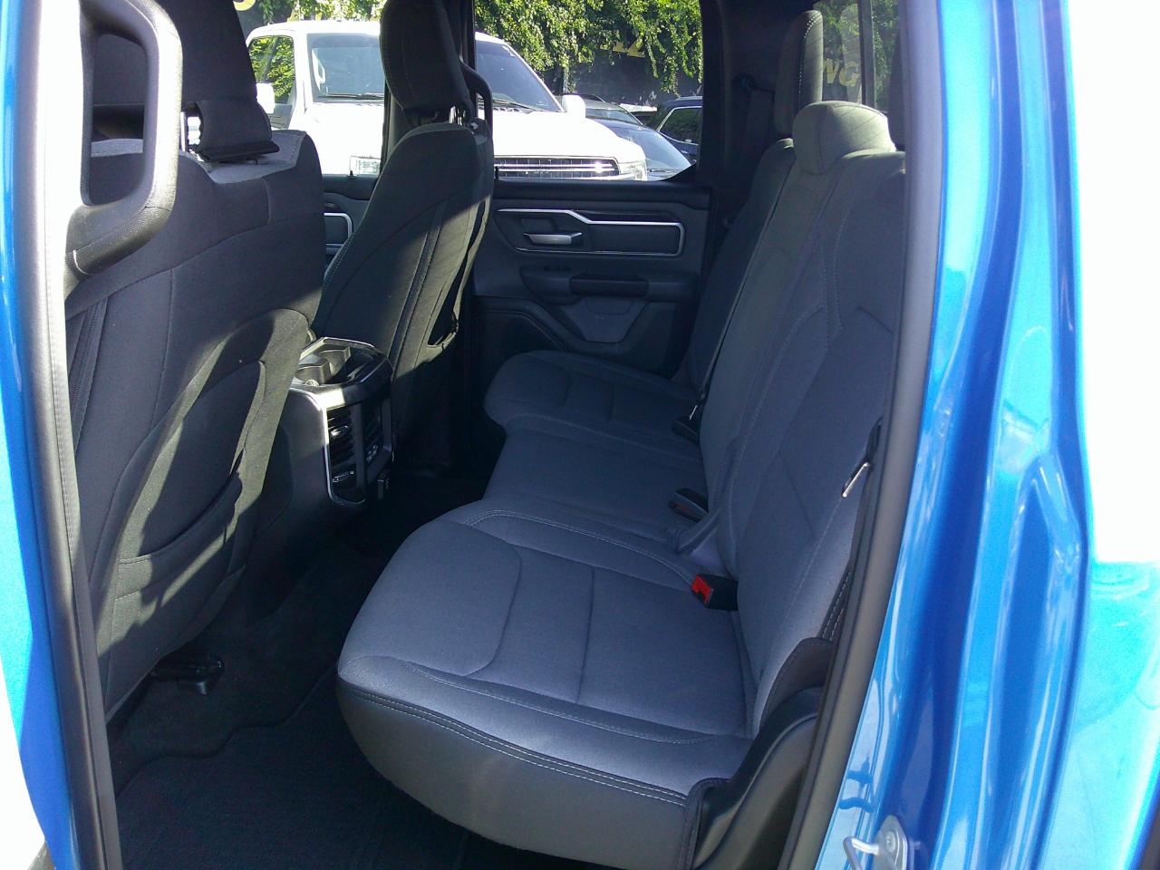 RAM 1500 Big Horn Quad Cab 4WD 2022