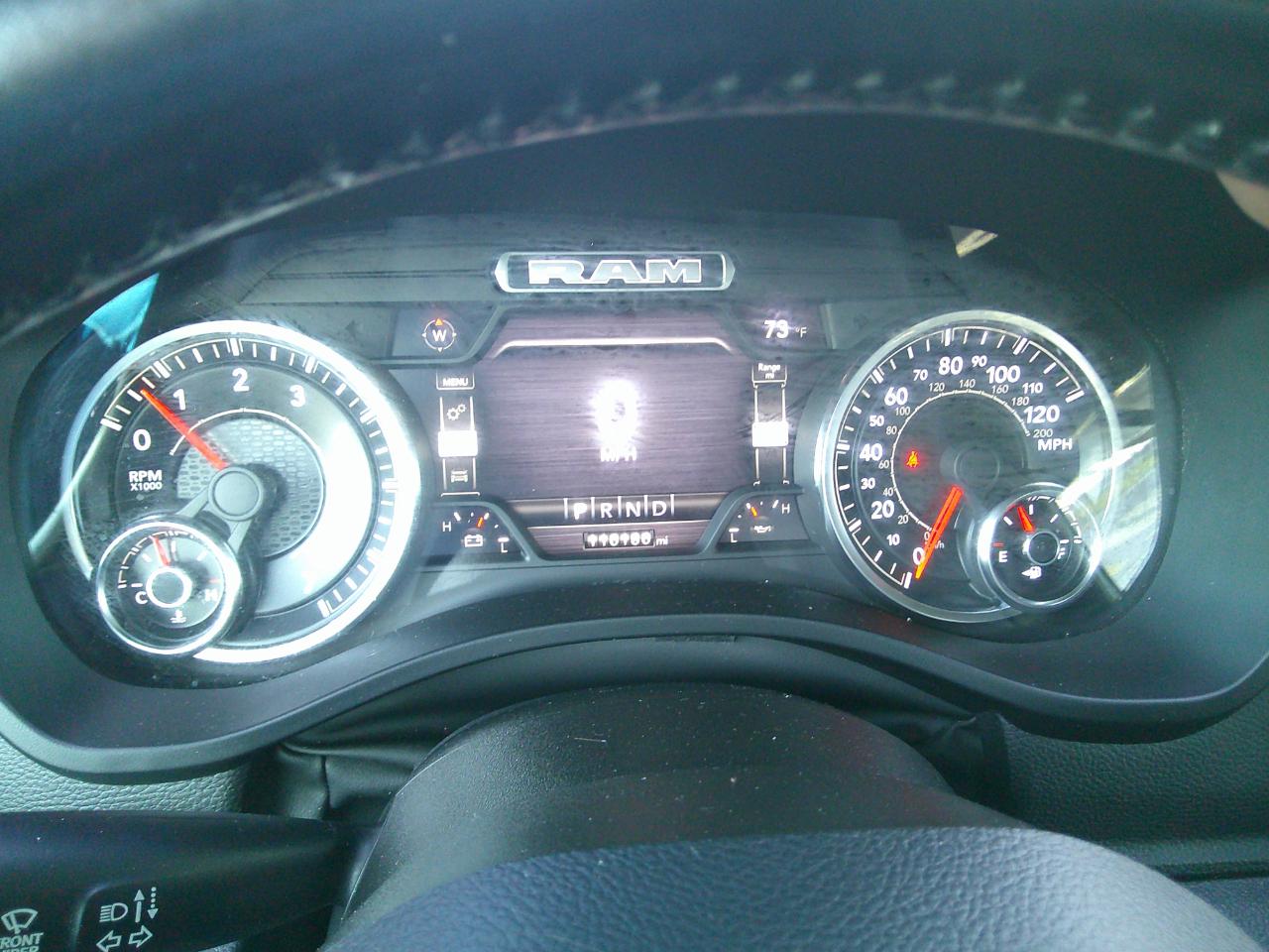 RAM 1500 Big Horn Quad Cab 4WD 2022