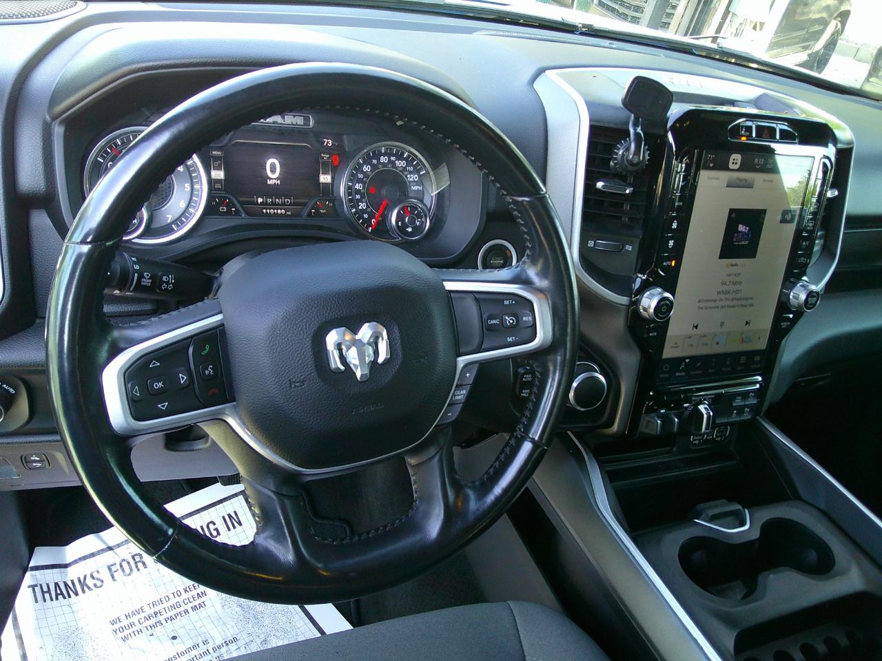 RAM 1500 Big Horn Quad Cab 4WD 2022